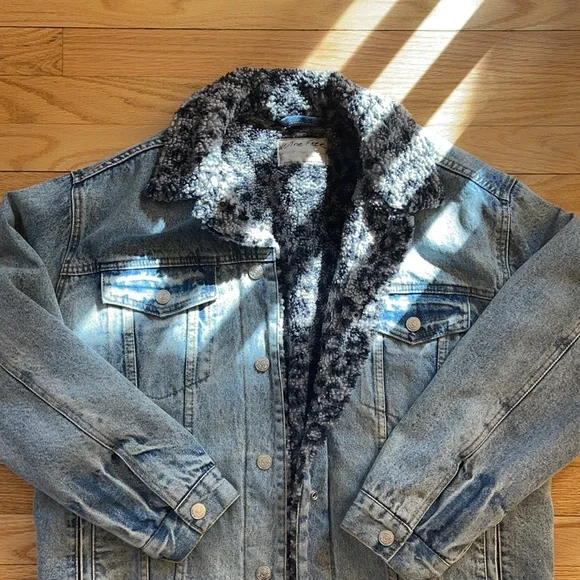 Free People Sherpa Trucker Jacket - Picture 3 of 7